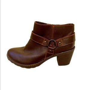 🎉FLASH SALE 🎉 NWOT Bjorndal Blayden Dark Brown Boots w/Stitching